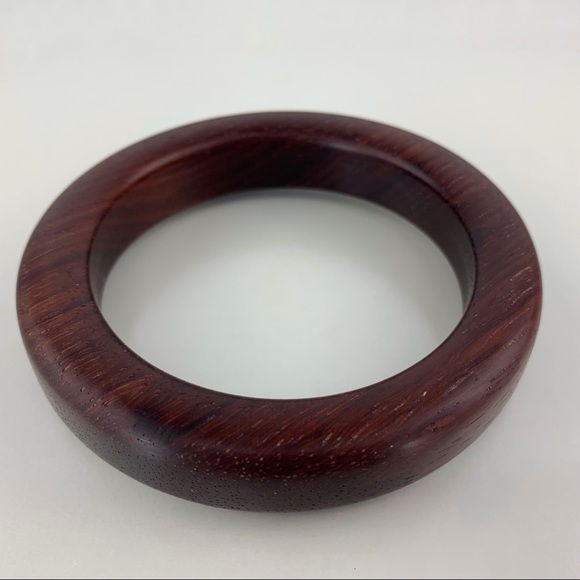 Handmade African Padauk Wooden Bangle Bracelet - Picture 6 of 16